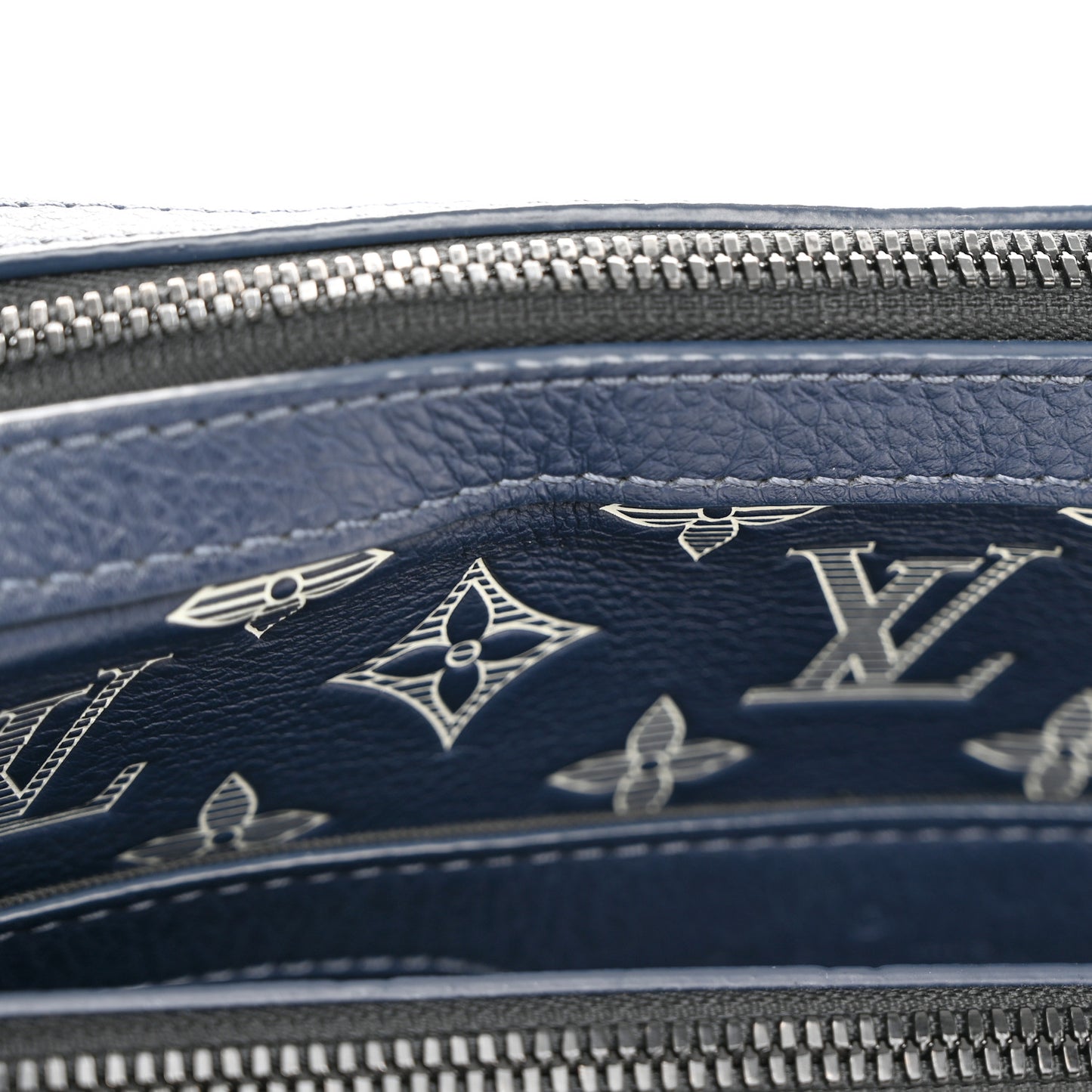 Monogram Shadow G65 Trio Messenger Navy