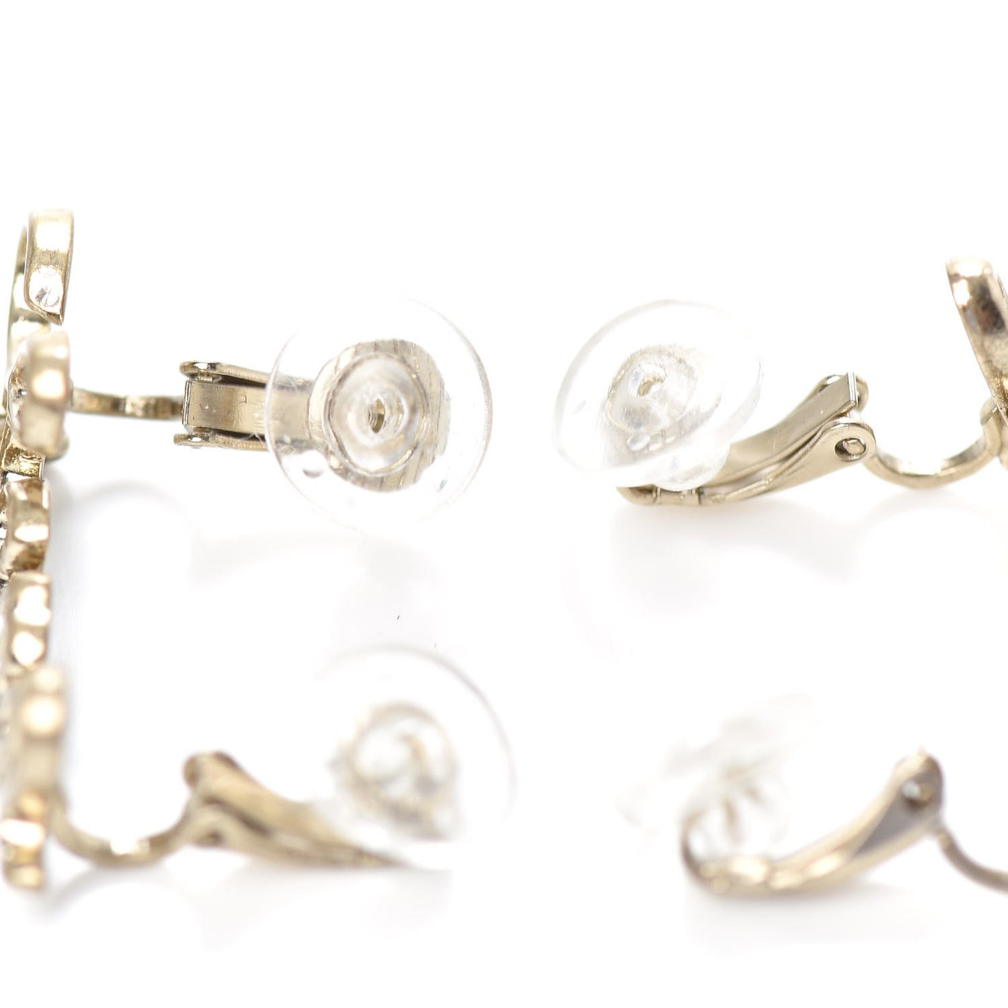 Metal Logo CC Turnlock Clip On Earrings Gold