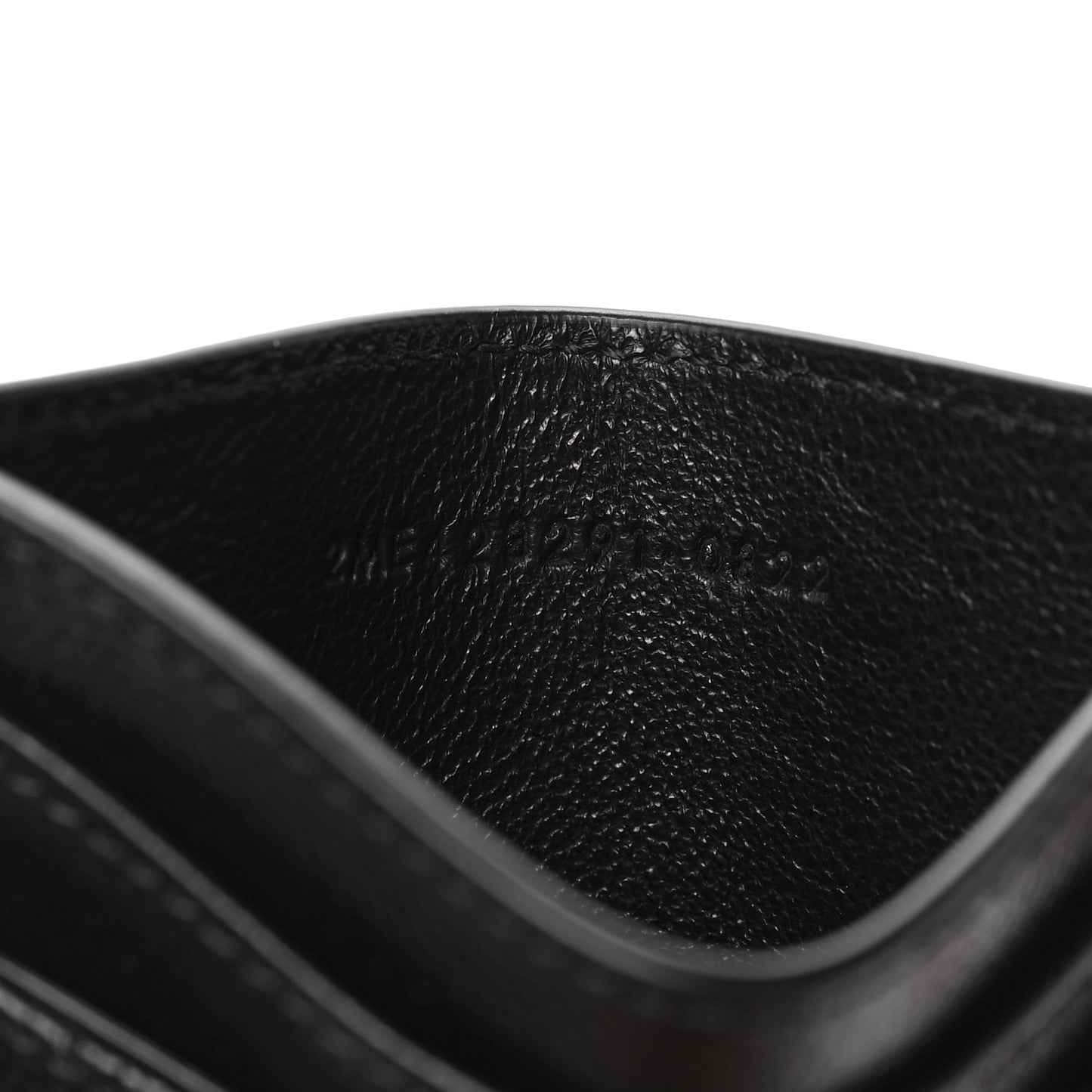 Grain De Poudre Matelasse Chevron Monogram Credit Card Case Black