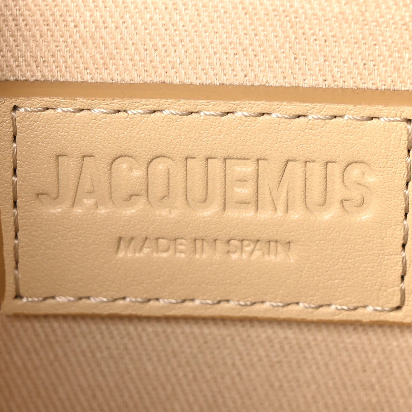 Smooth Calfskin Le Carinu White