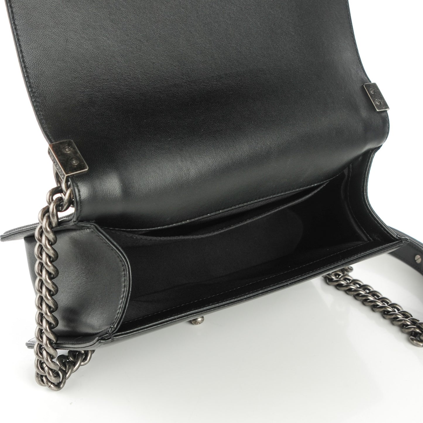 Lambskin Quilted Medium Boy Flap Black