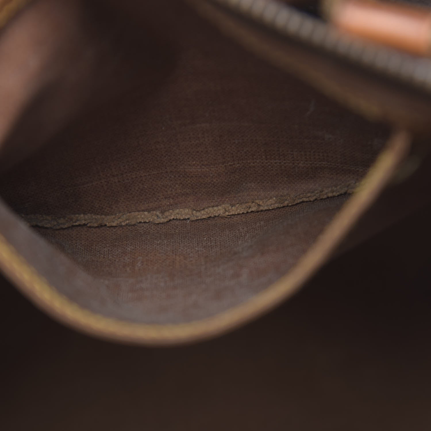 Louis Vuitton Monogram Speedy 40 10 of 22