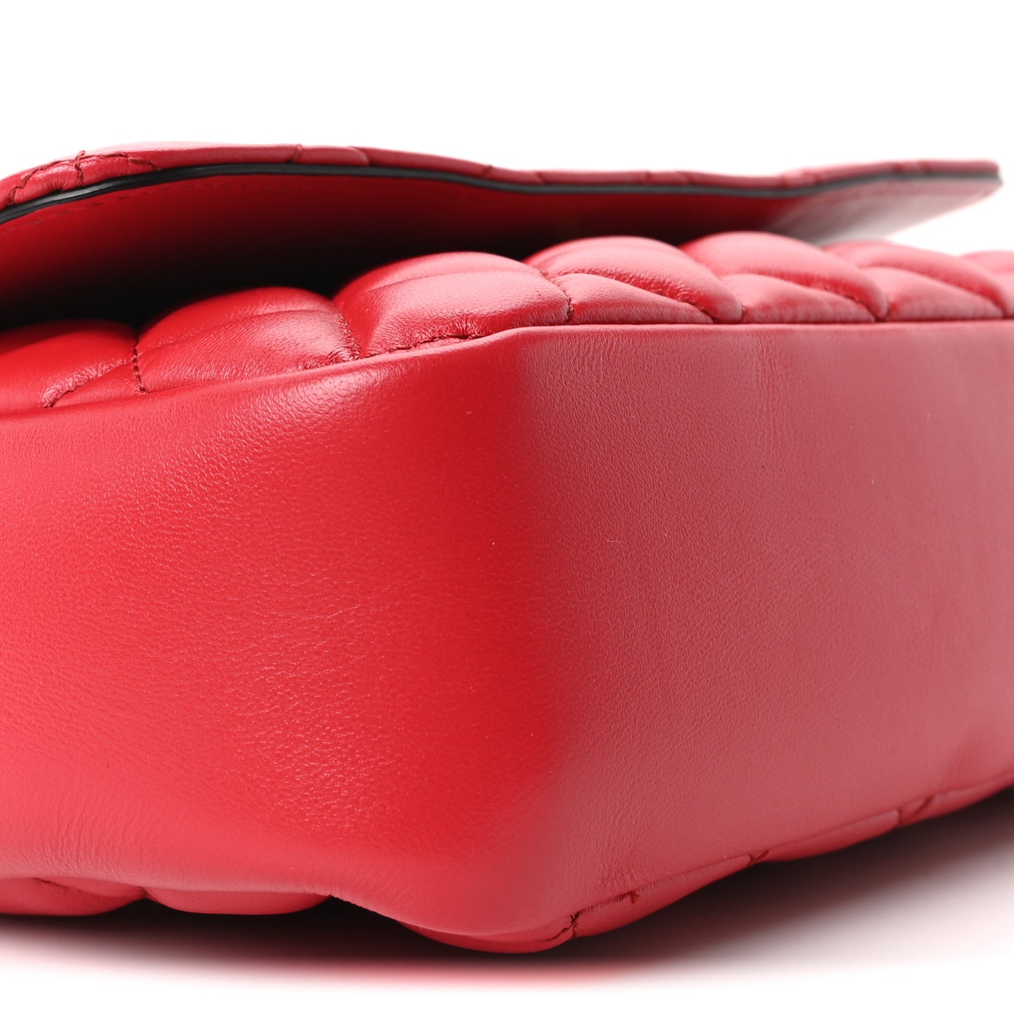 Nappa Quilted Medusa Chain Crossbody Red