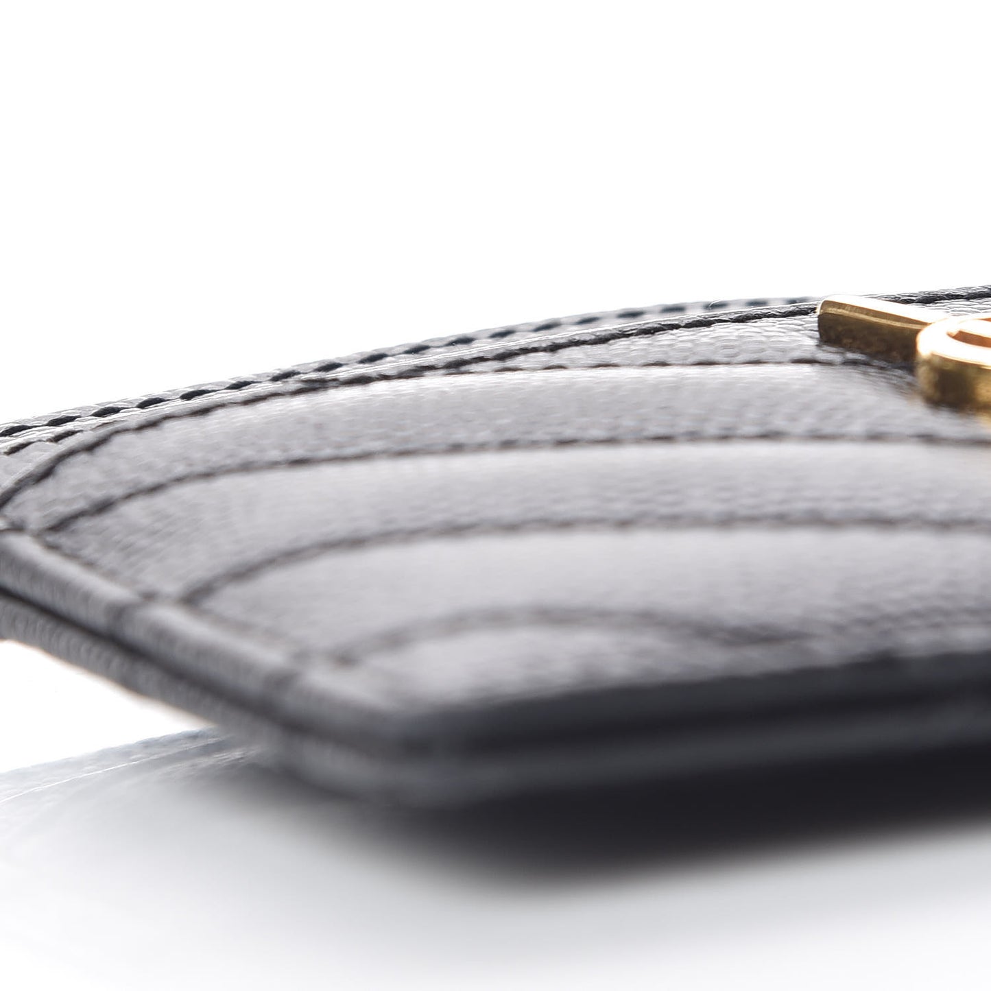 Grain De Poudre Matelasse Chevron Monogram Credit Card Case Black