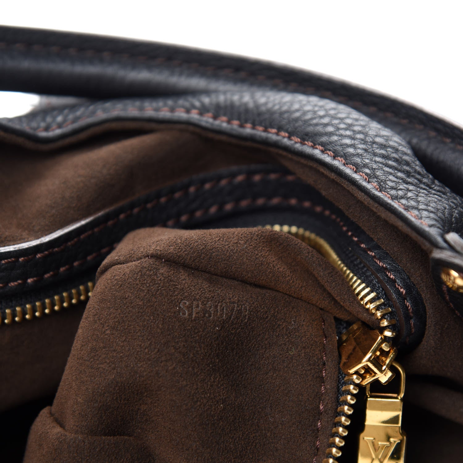 Louis Vuitton Mahina L Black 10 of 11