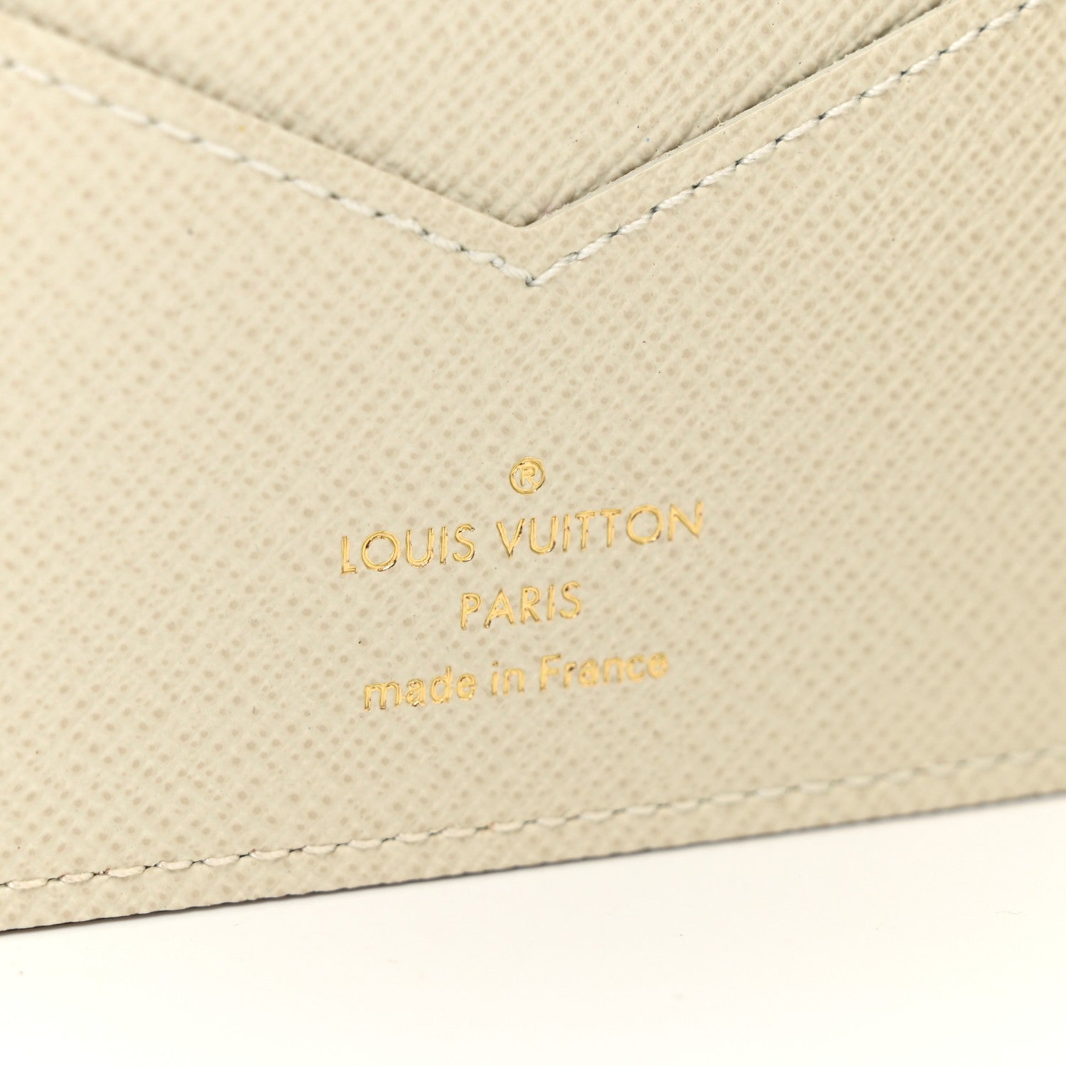 Louis Vuitton Monogram My LV Heritage Passport Cover White Gris 6 of 6