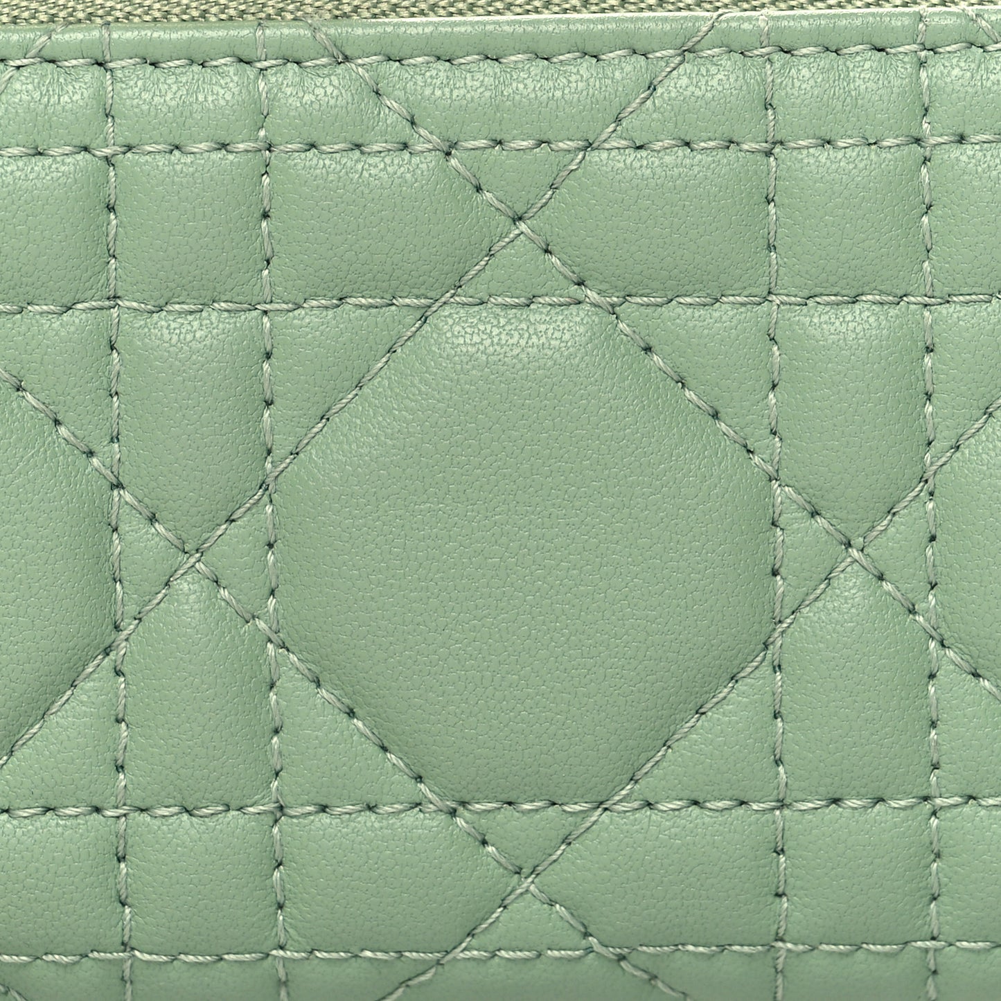 Lambskin Cannage Lady Dior Zipped Key Case Green