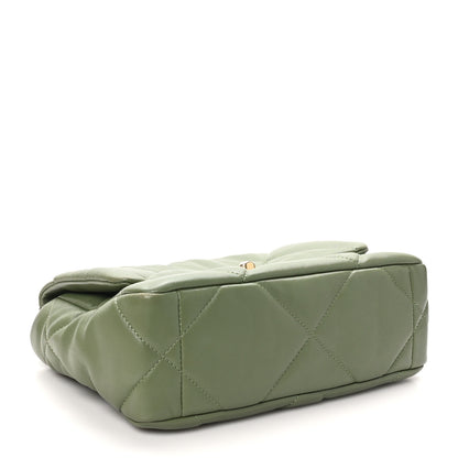Chanel Lambskin Quilted Medium Chanel 19 Flap Green 4 of 11