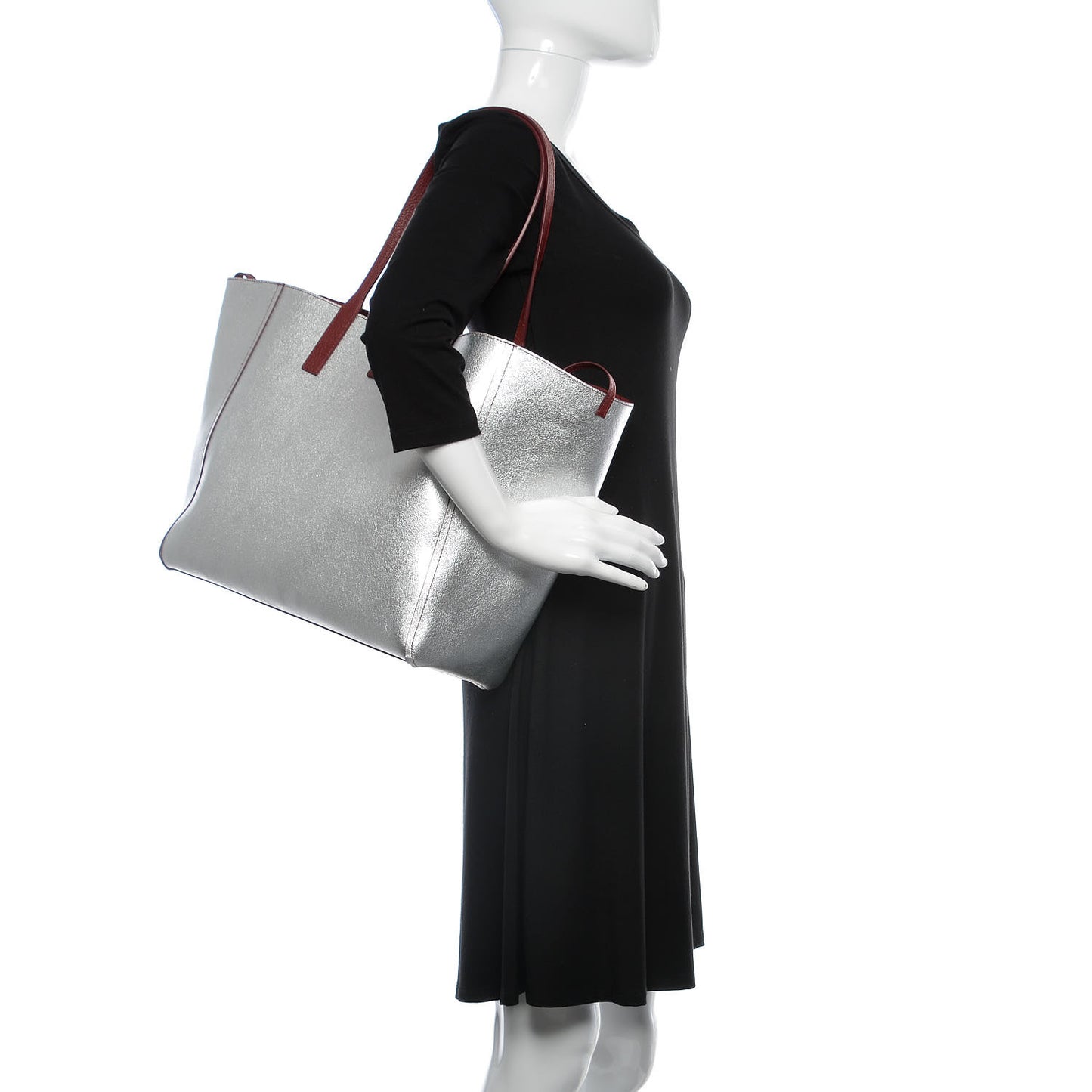 Grained Calfskin Medium Reversible Wandel Tote Ruby Tan