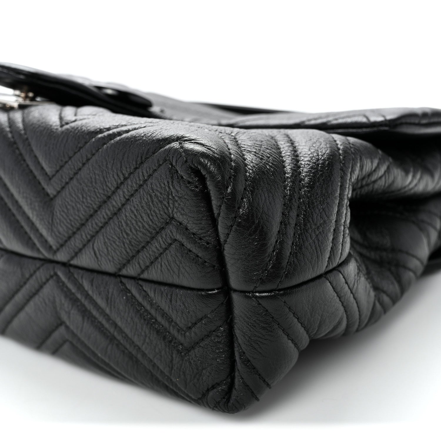Gucci Soft Calfskin Matelasse Medium GG Marmont Shoulder Bag Black 10 of 10