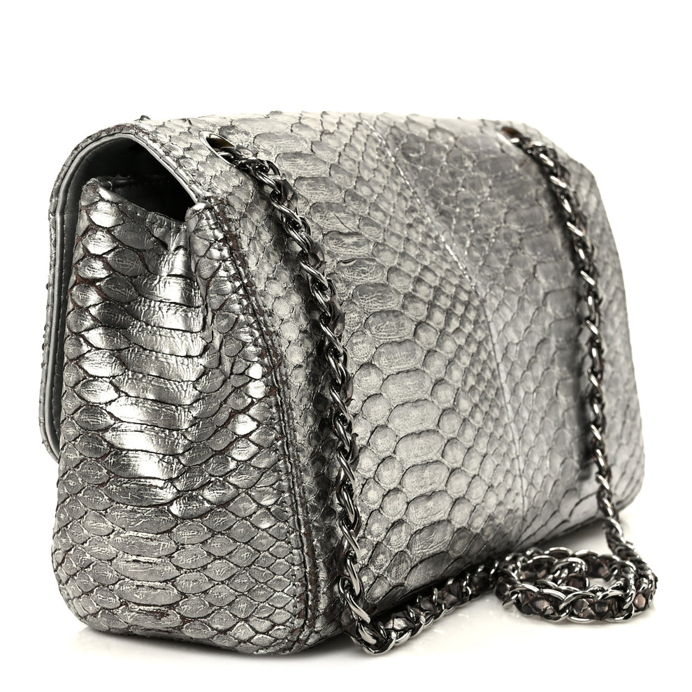Chanel Metallic Snakeskin Medium Single Flap Silver 1871194 – FASHIONPHILE