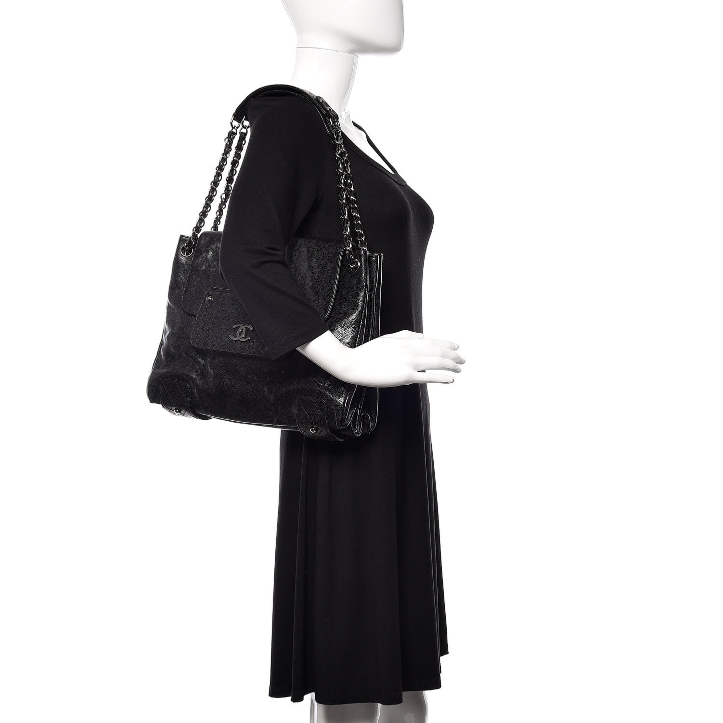 Glazed Caviar Pocket In The City Tote Black