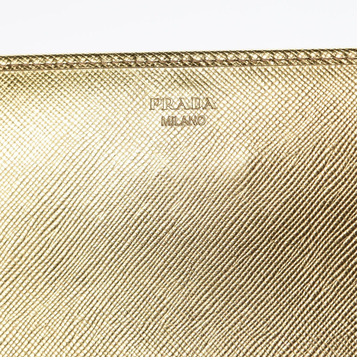 Saffiano Metal Oro Chain Wallet Gold