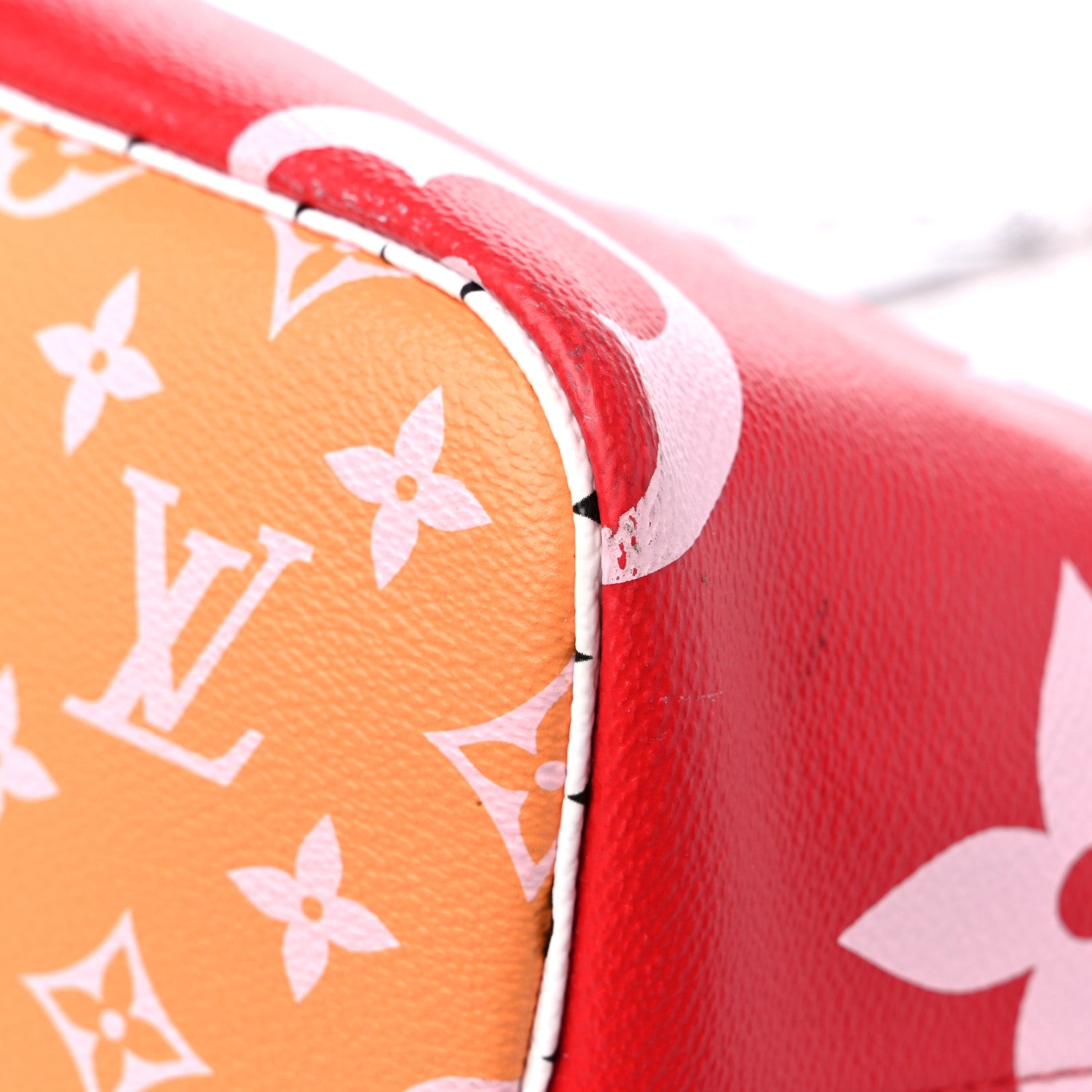 Louis Vuitton Monogram Giant Neverfull MM Rouge 10 of 18