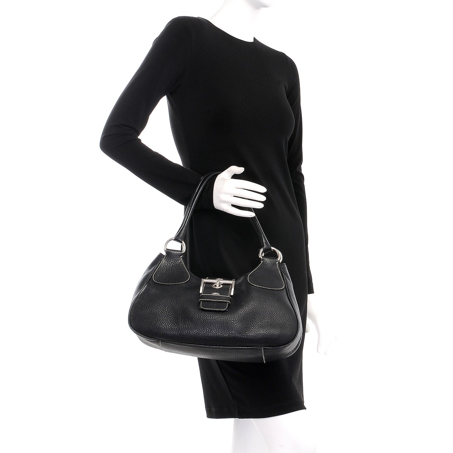 Vitello Daino Shoulder Bag Black