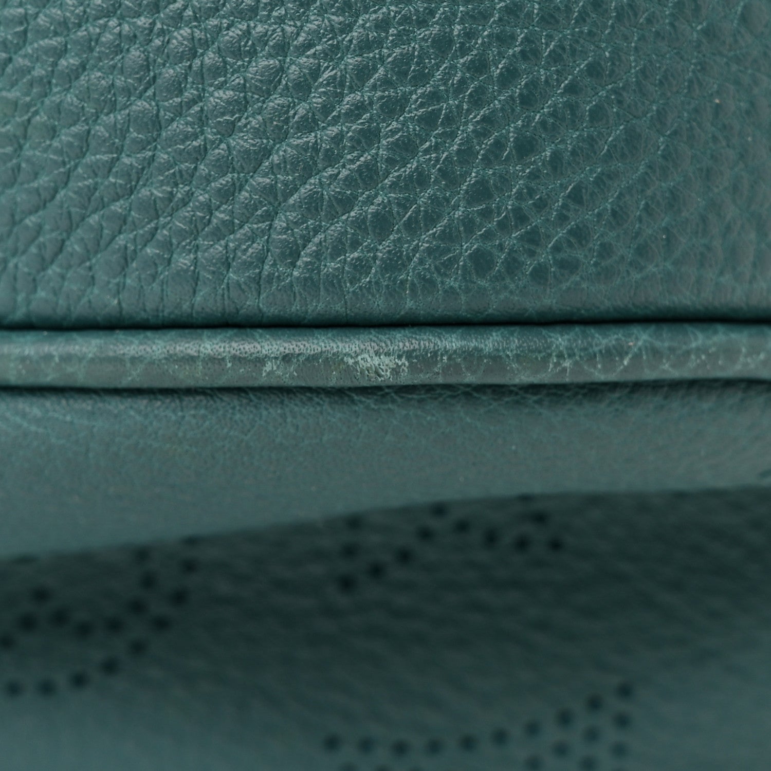 Louis Vuitton Mahina Selene GM Lagon 12 of 12