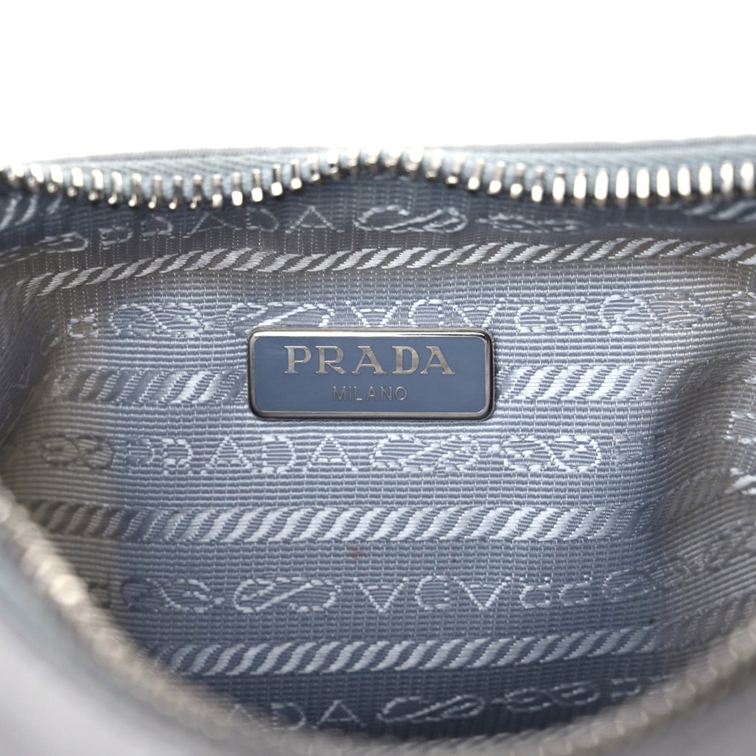 Prada Re-Nylon Saffiano Re-Edition 2005 Shoulder Bag Fiordaliso 17 of 19