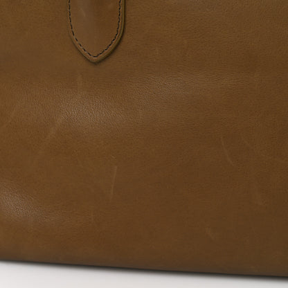 The Row Polished Saddle Terrasse Bag Muschio 11 of 12
