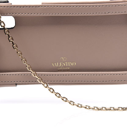 Valentino Garavani Calfskin Rockstud Spike iPhone X Phone Case With Chain Poudre 4 of 4