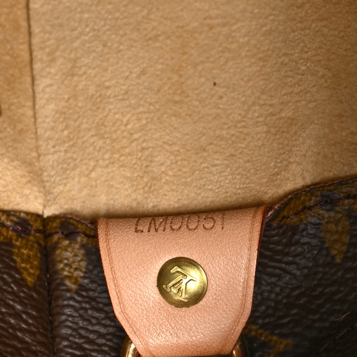 Louis Vuitton Monogram Luco 7 of 10