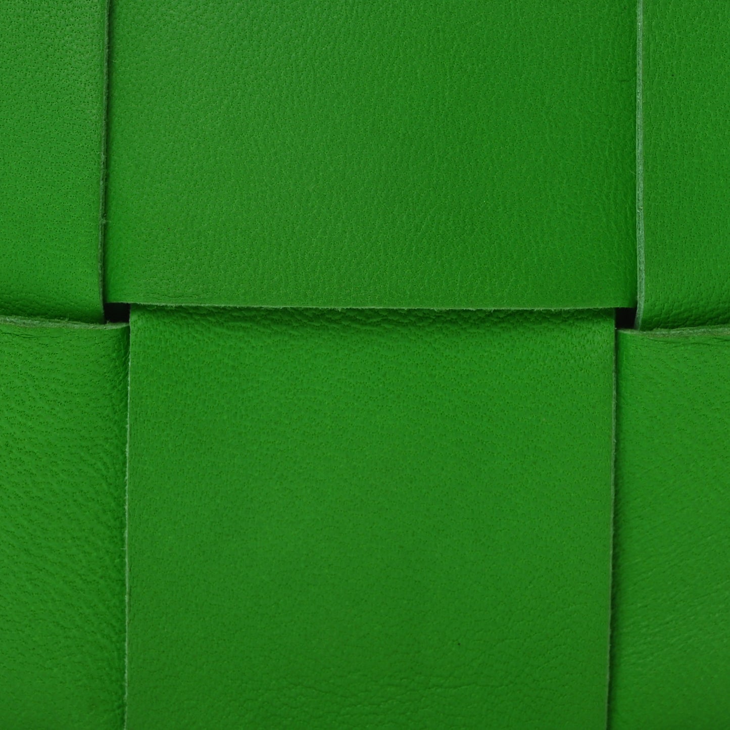 Lambskin Maxi Intrecciato Extra Mini Cassette Crossbody Bag Parakeet