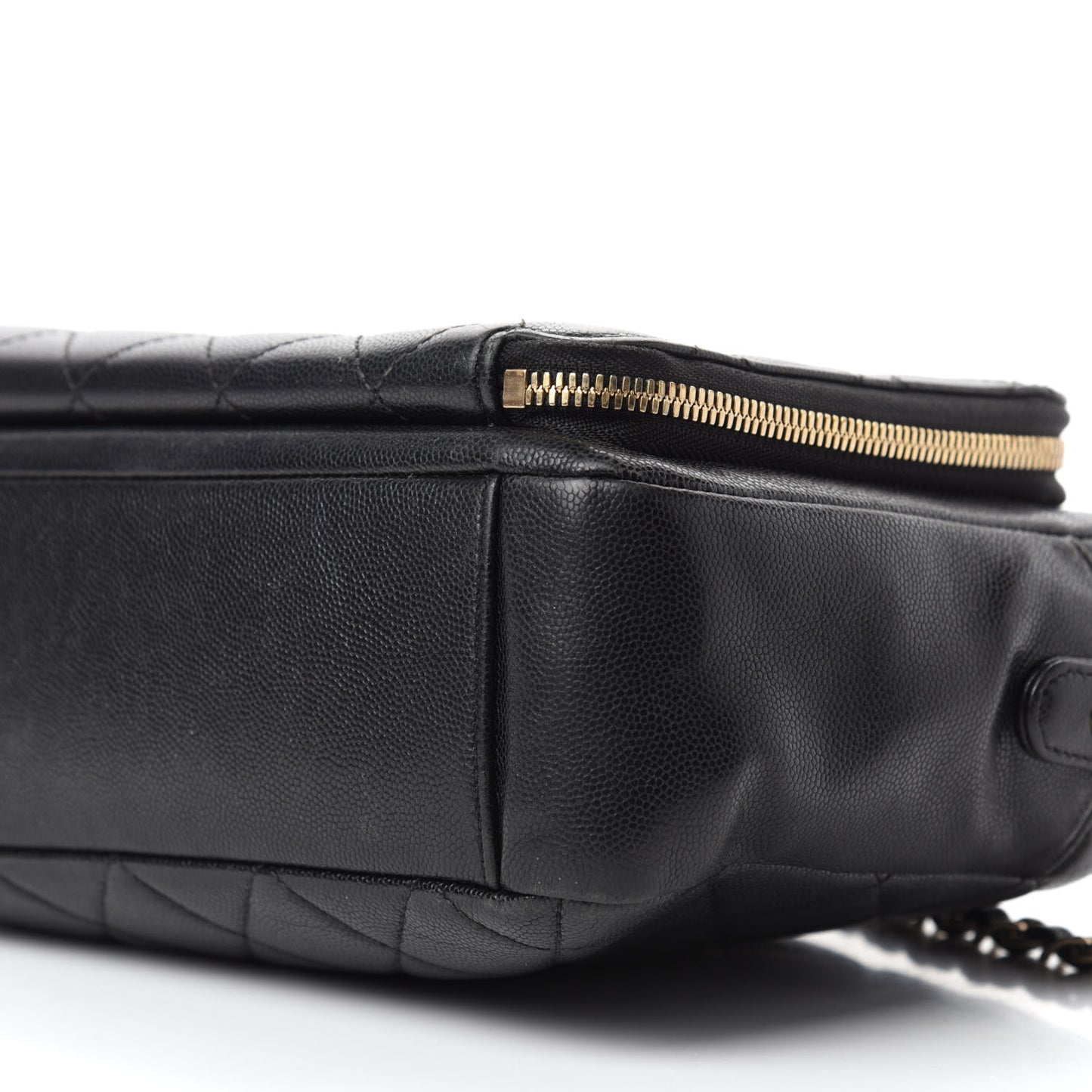 Caviar Quilted Medium Business Affinity Camera Case Black