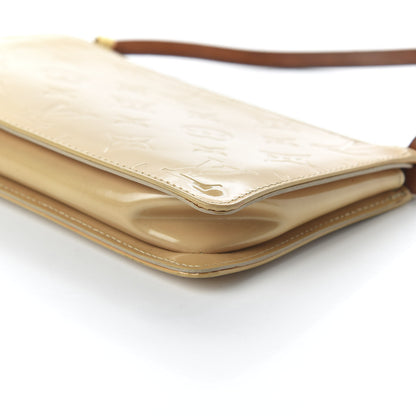 Louis Vuitton Vernis Lexington Pochette Beige 7 of 10