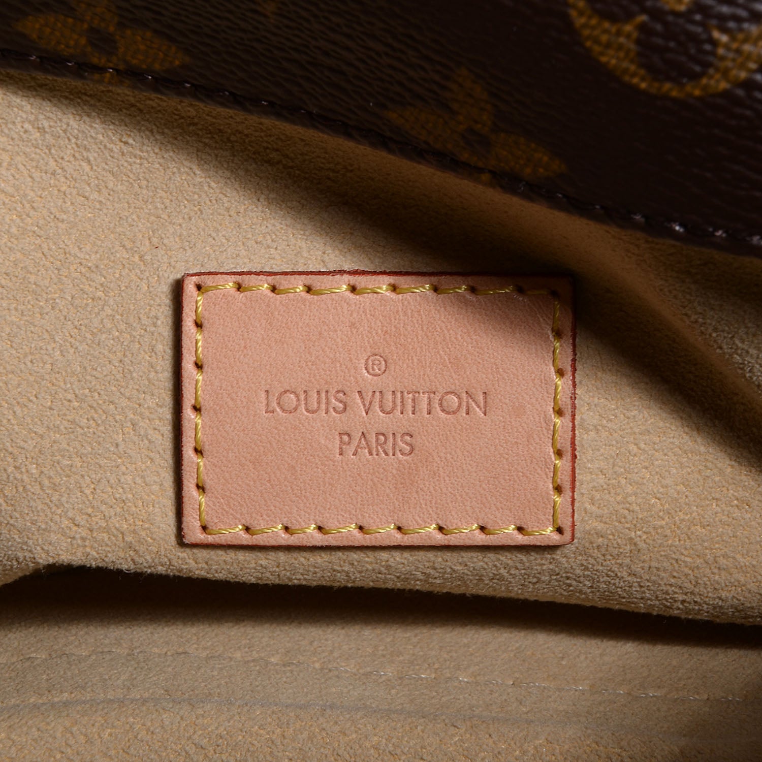 Louis Vuitton Monogram Artsy MM 6 of 7