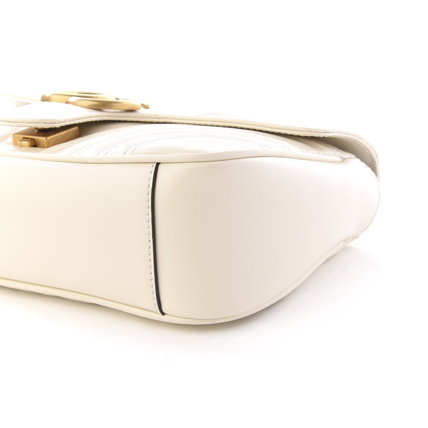 Calfskin Matelasse Small GG Marmont Shoulder Bag White