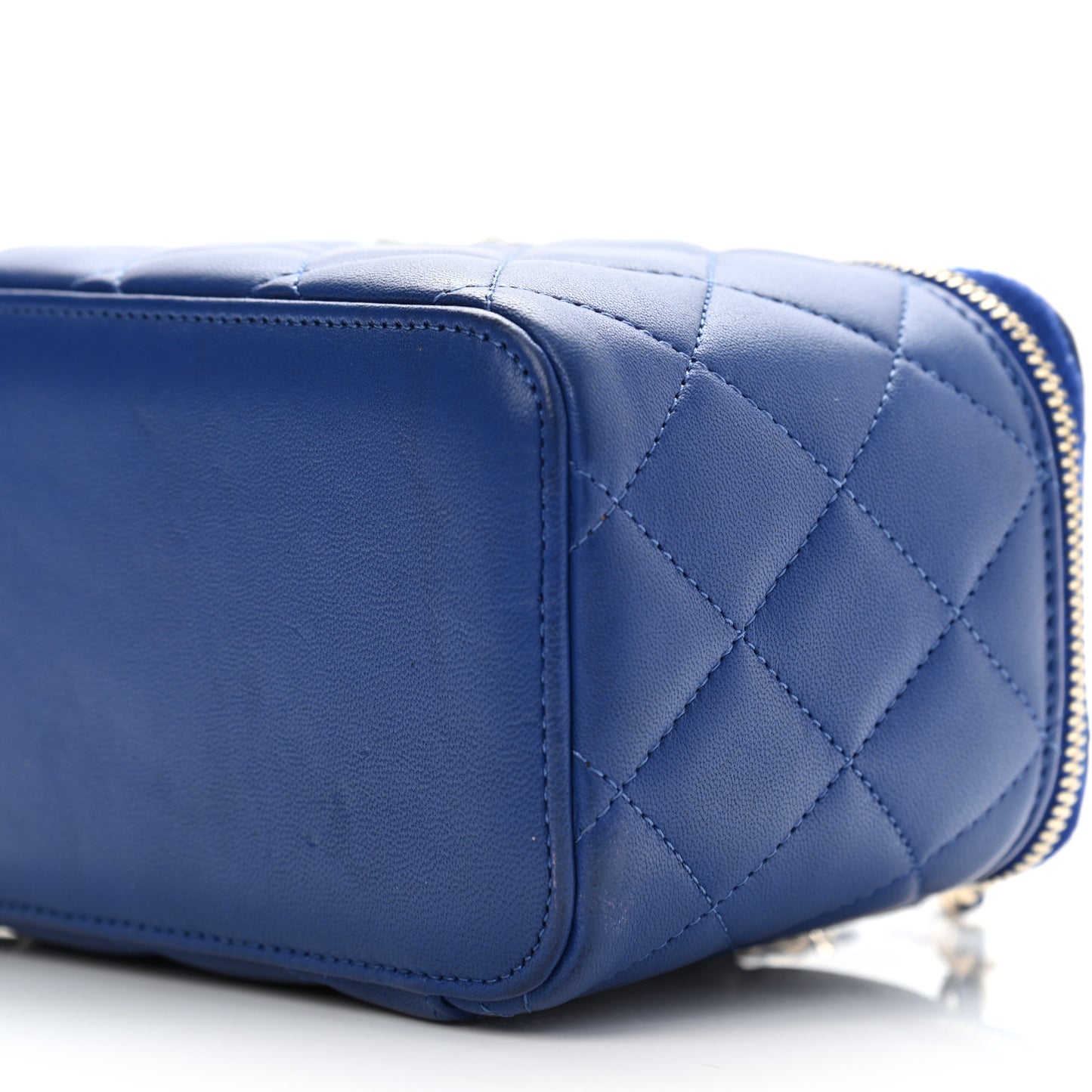 Lambskin Quilted Small Top Handle Vanity Case With Chain Blue