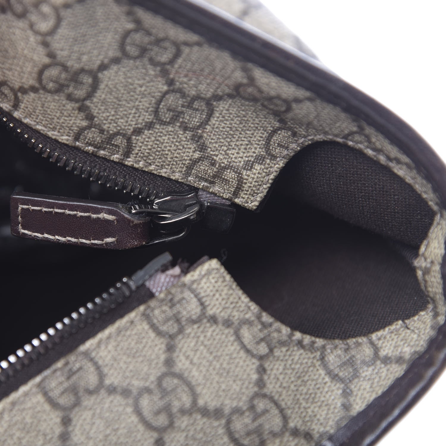 Gucci GG Supreme Monogram Large Zippered Shopping Tote Brown 8 of 11