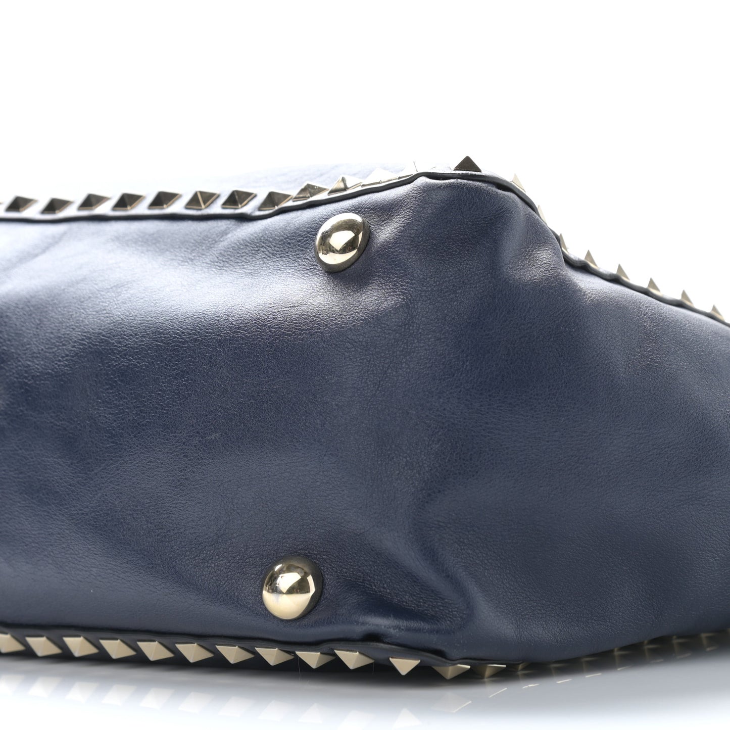 Vitello Medium Rockstud Tote Marine