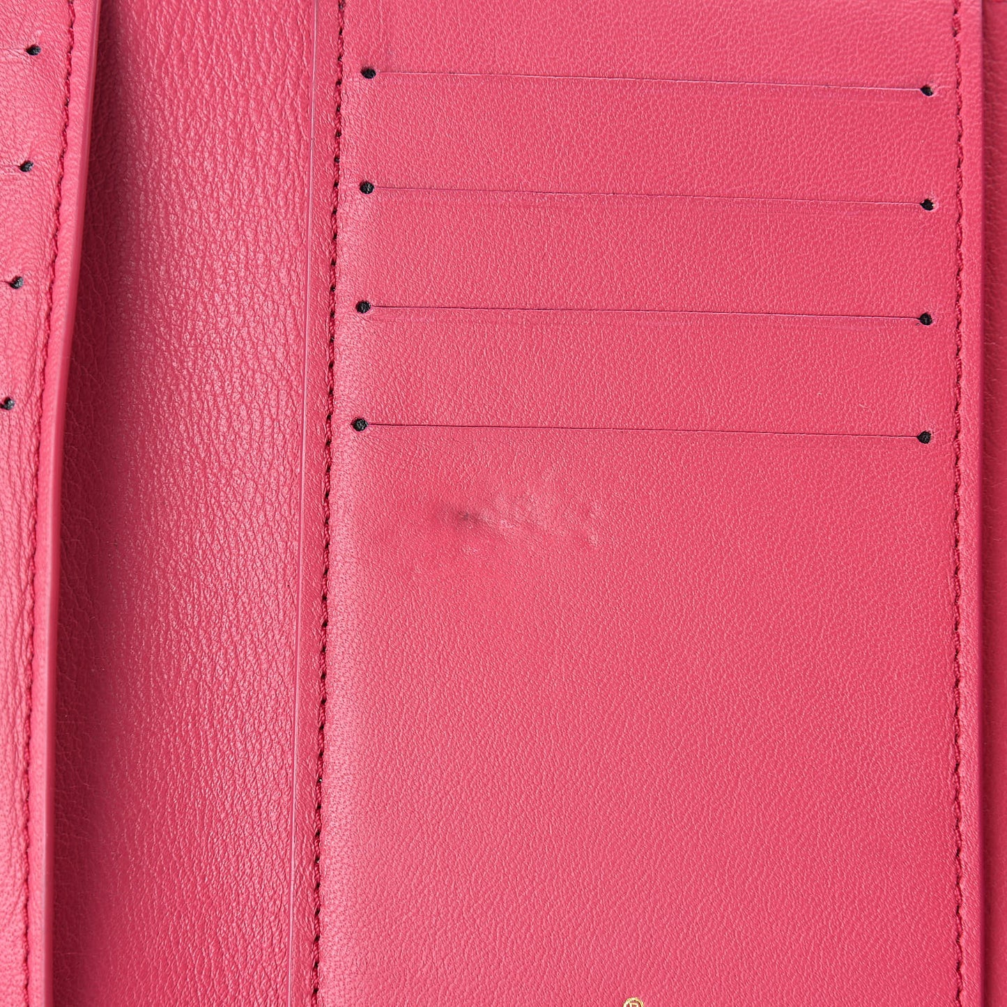 Taurillon Capucines Compact Wallet Black