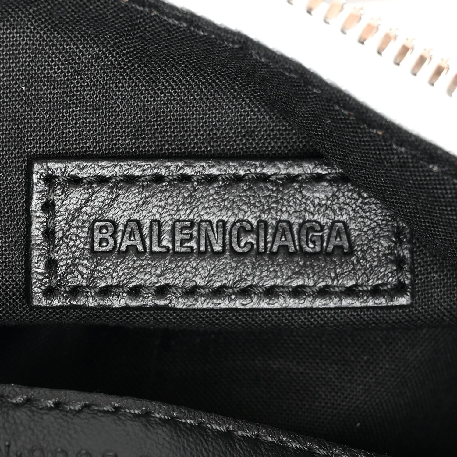 Balenciaga Agneau Arena Lunar New Year Graffiti Logo Le Cagole Shoulder Bag XS Optic White 7 of 9