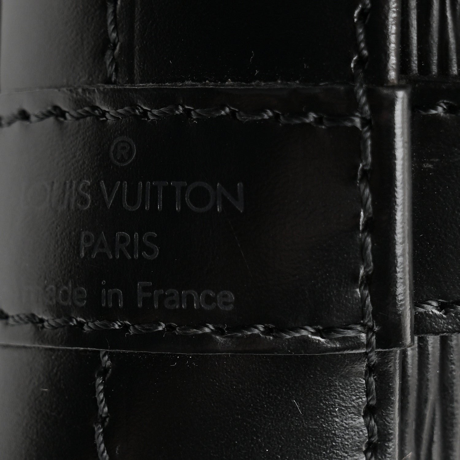 Louis Vuitton Epi Noe Black 6 of 10