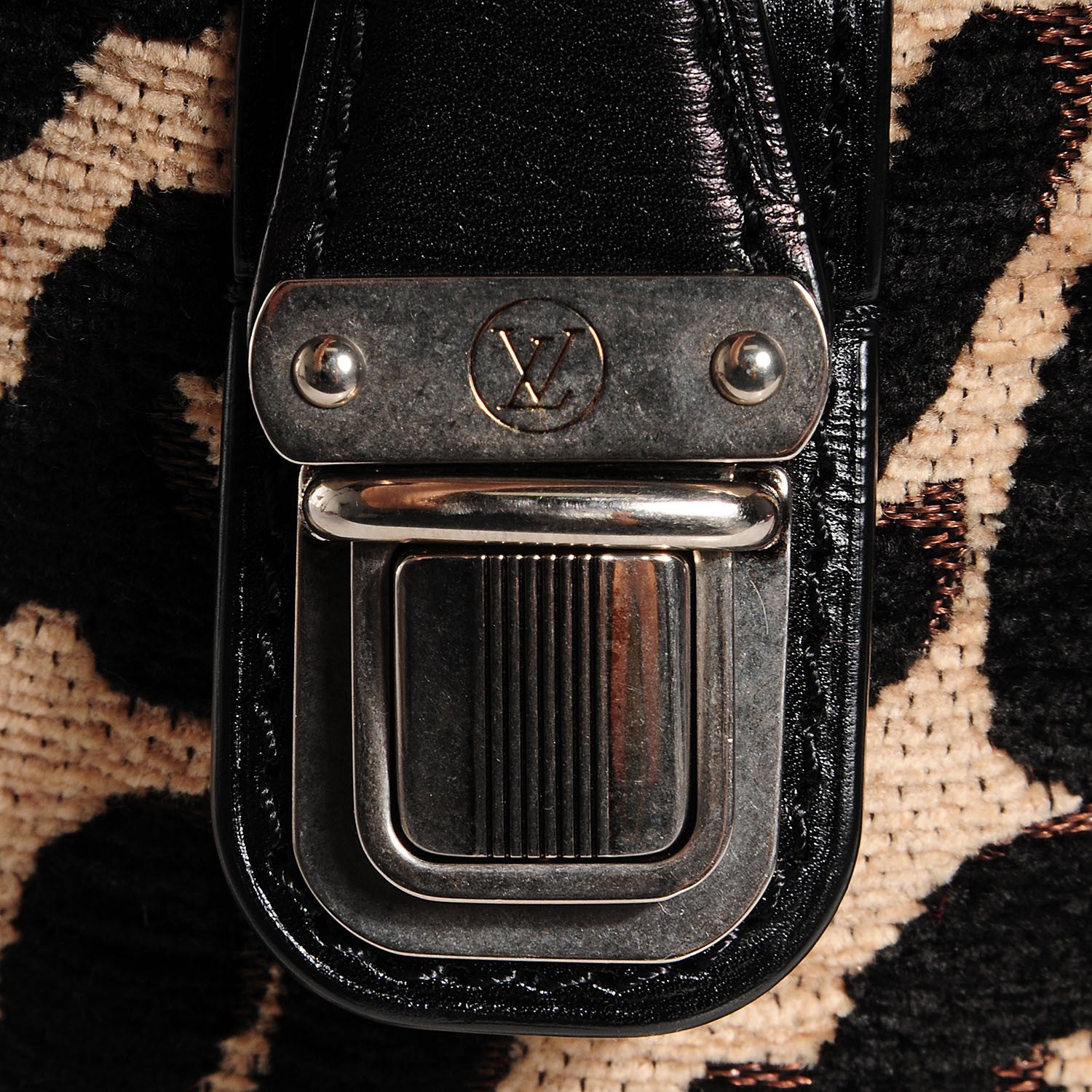 Louis Vuitton Leopard North South Tote 10 of 10