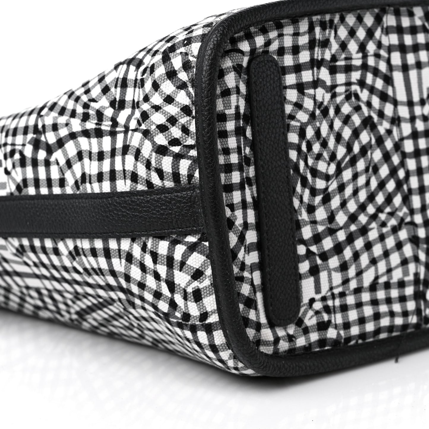 Grained Calfskin Visetos Medium Liz Reversible Shopper Tote Black