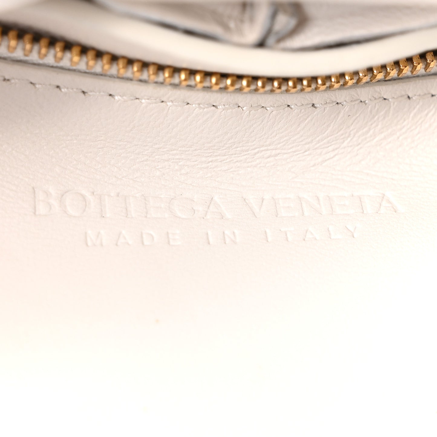 Lambskin Maxi Intreccio Padded Chain Cassette Crossbody Bag White