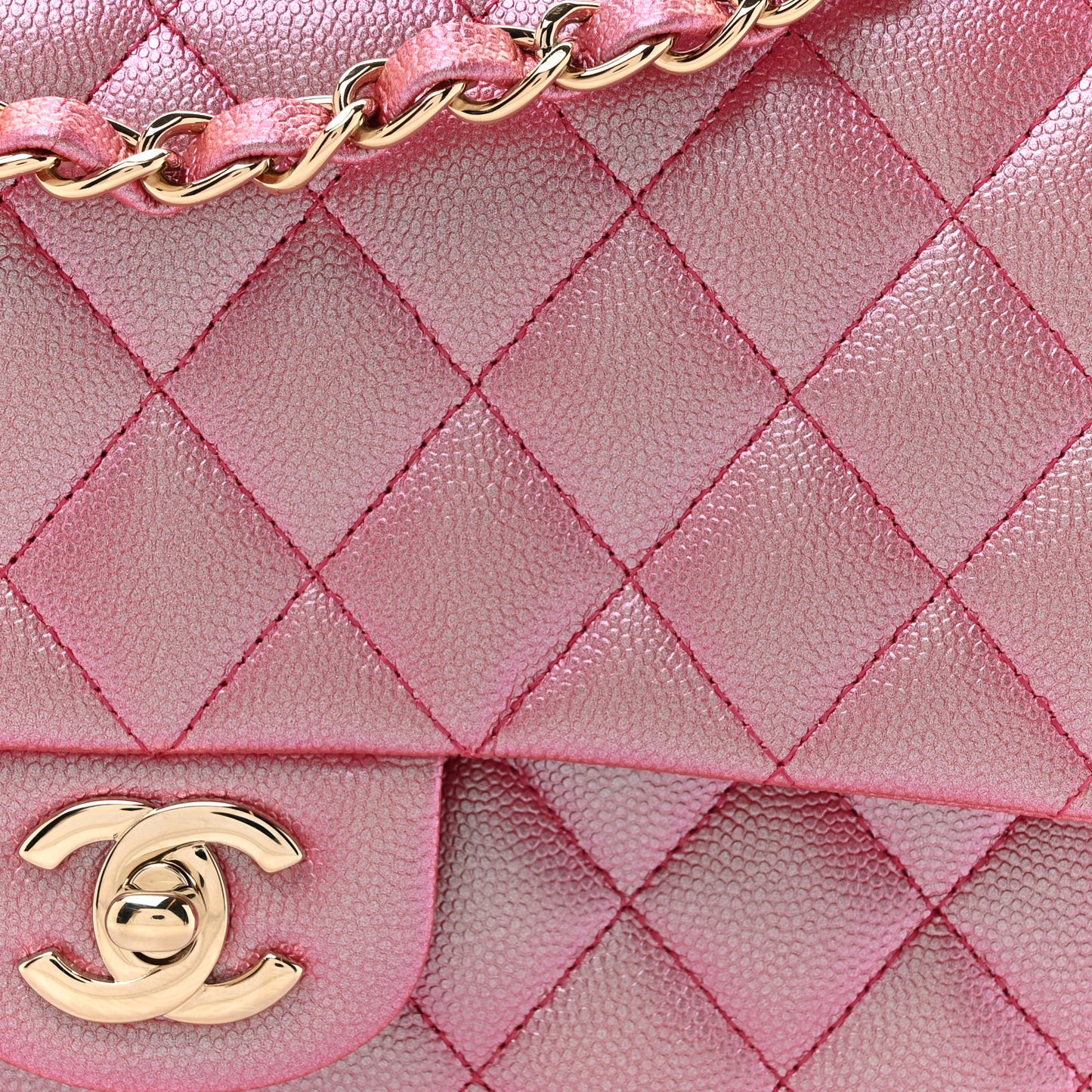 Iridescent Caviar Quilted Medium Double Flap Pink