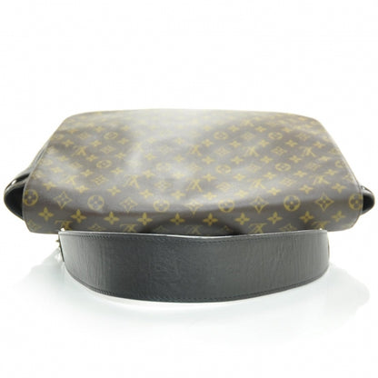 Louis Vuitton Monogram Macassar Messenger GM 6 of 9
