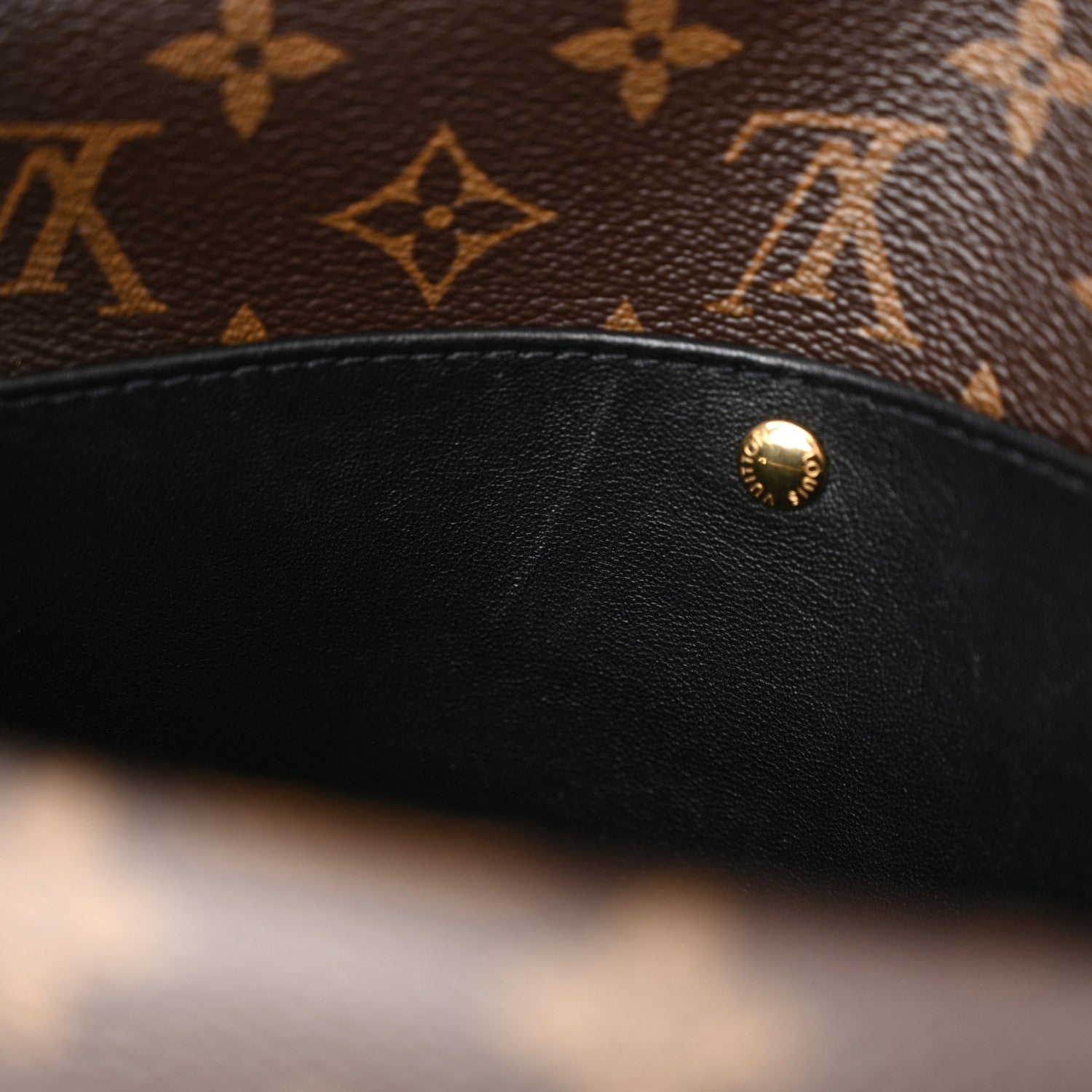 Louis Vuitton Monogram Double V Black 11 of 11
