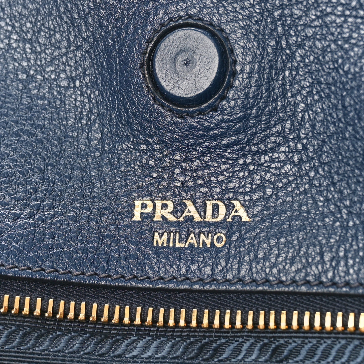 Vitello Daino Pocket Shopping Tote Blue