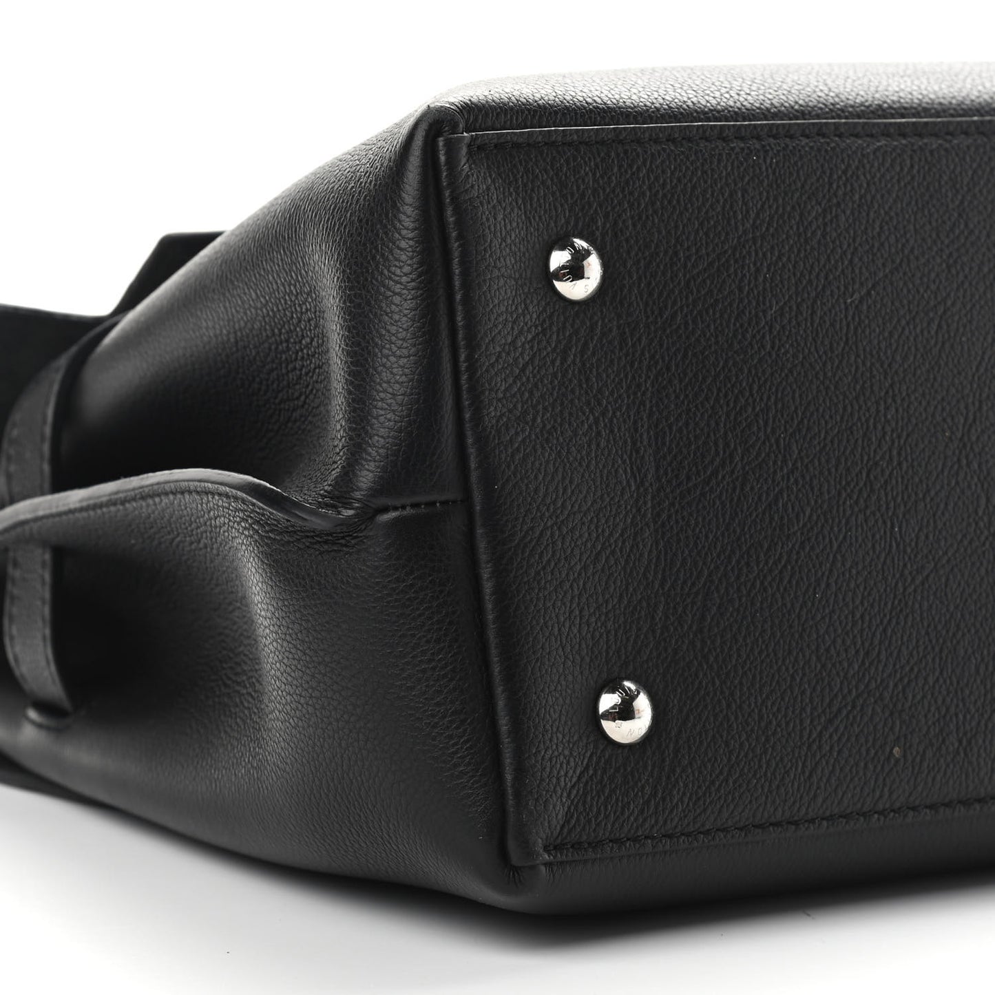 Soft Calfskin Lockme Ever MM Black