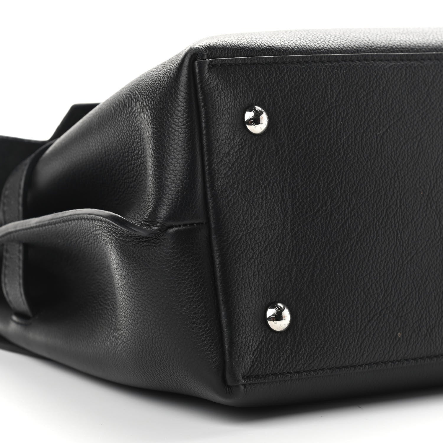 Louis Vuitton Soft Calfskin Lockme Ever MM Black 9 of 10
