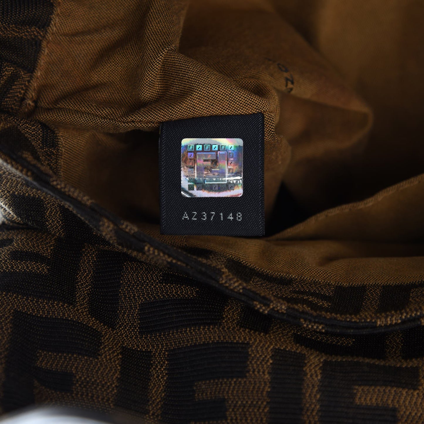 Zucca Small Chef Shoulder Bag Tobacco