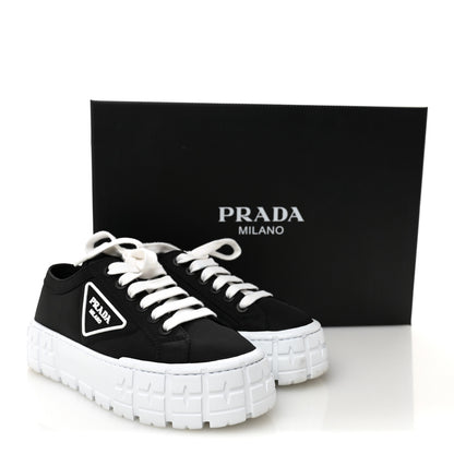 Prada Re-Nylon Gabardine Triangle Logo Double Wheel 50mm Sneakers 38 Black 10 of 10
