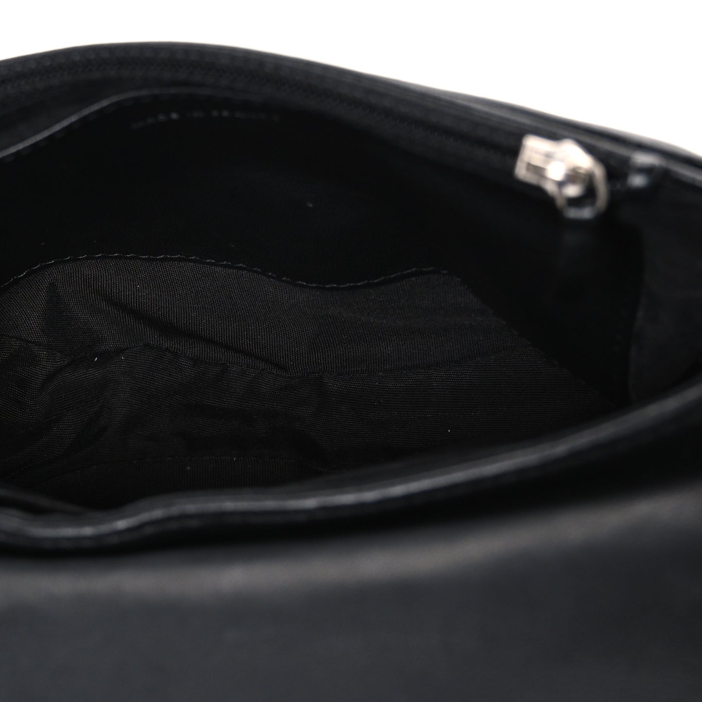 Lambskin Half Moon Wallet On Chain WOC Black