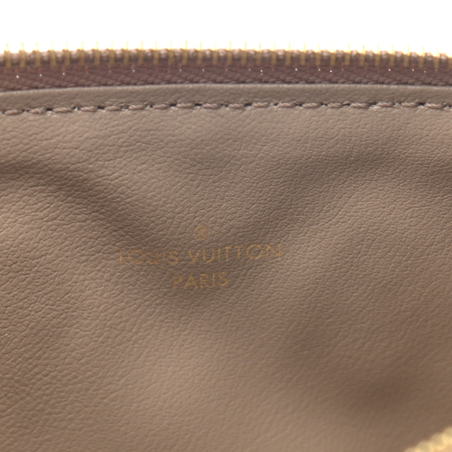 Empreinte Felicie Chain Wallet Zippered Insert Tourterelle