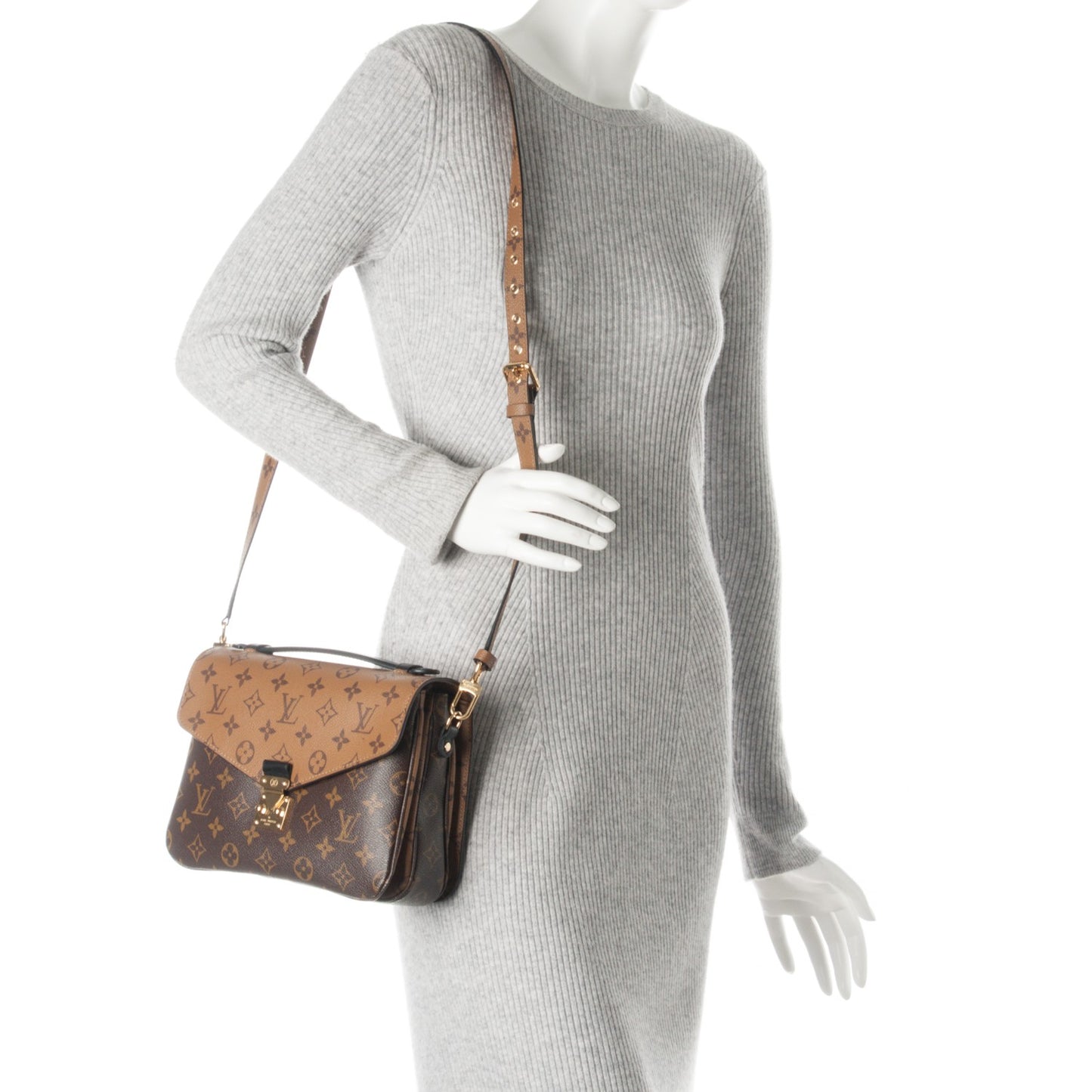 Reverse Monogram Pochette Metis