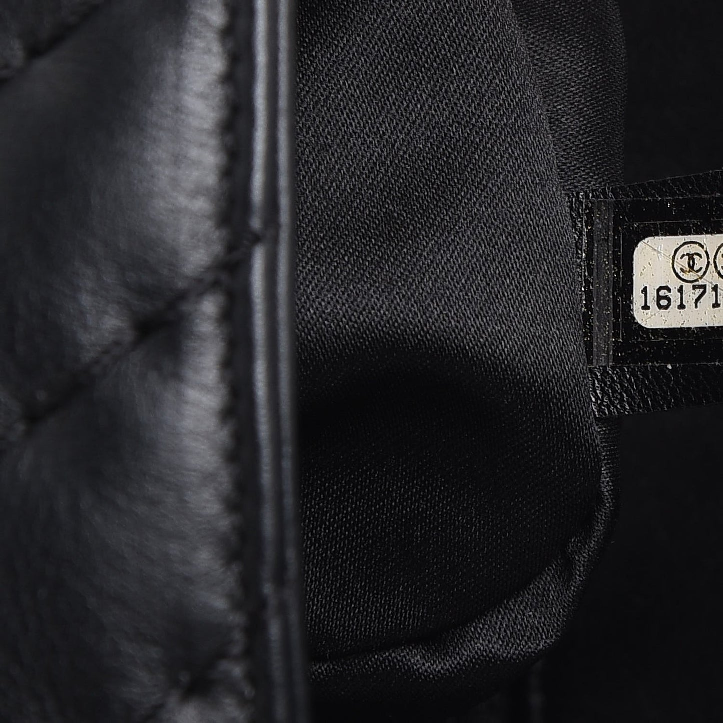 Calfskin Surpique Chevron Large Flap Black